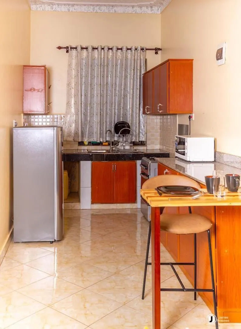 Tranquil Living Kyanja Διαμέρισμα Καμπάλα